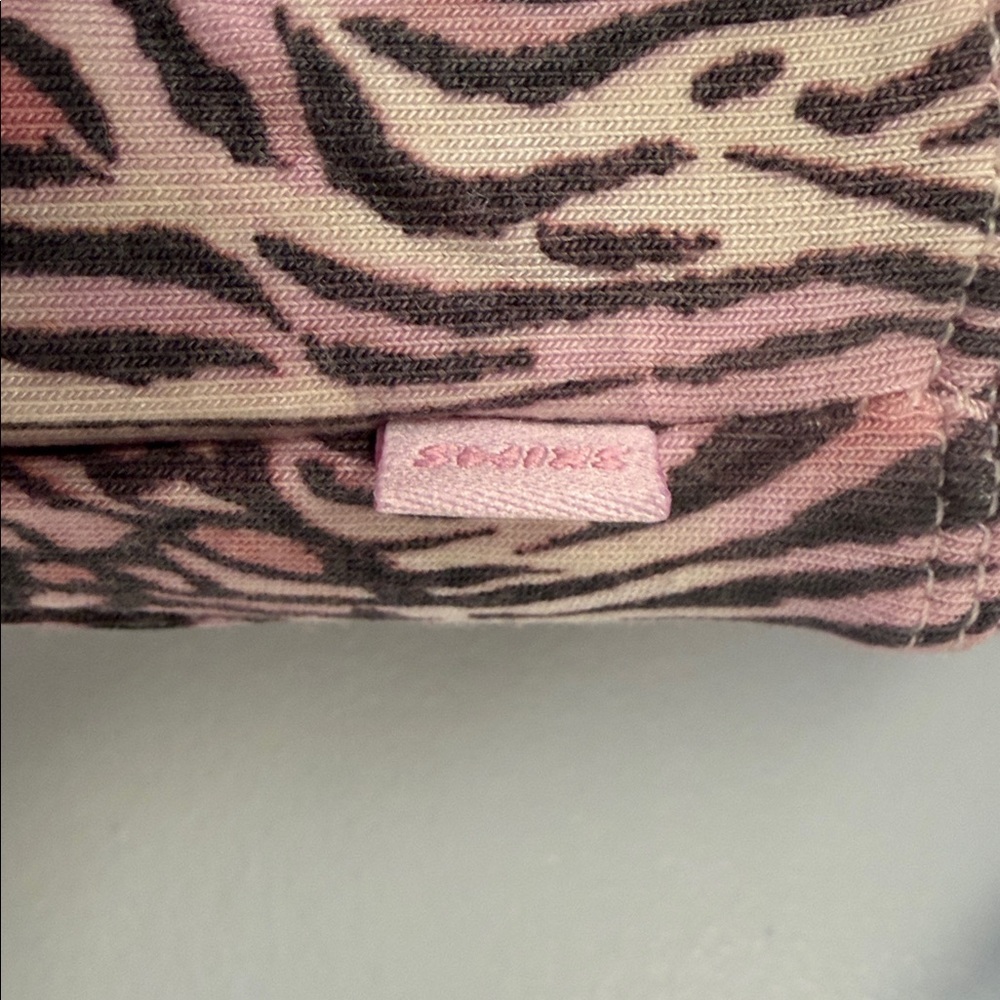 NWT SKIMS Sleep Long Sleep Set *New Print* - Picture 9 of 13